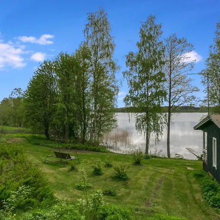 Rantapelto By Interhome Heinälahti